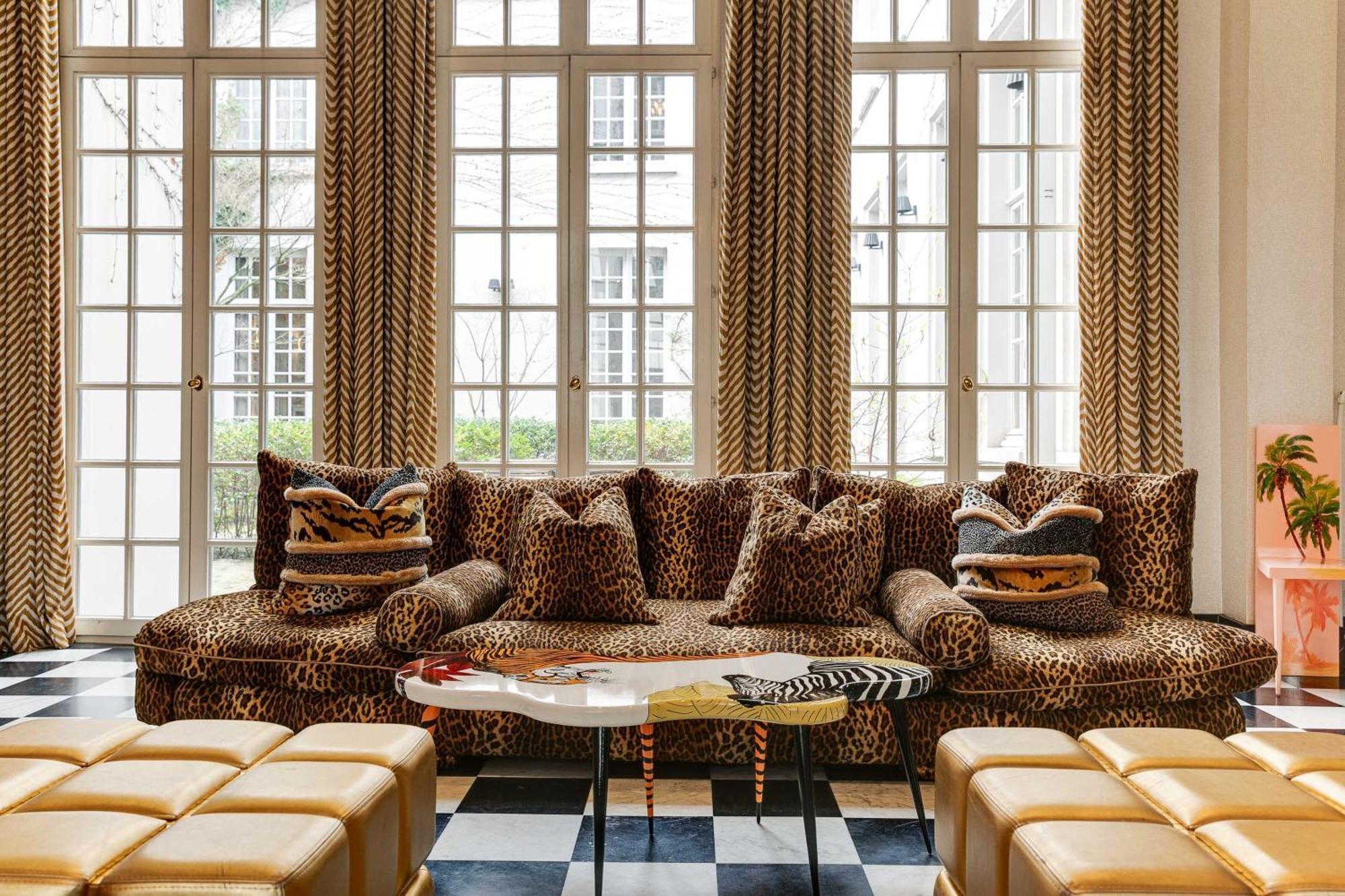 Small Luxury Hotel De Witte Lelie Anvers Extérieur photo