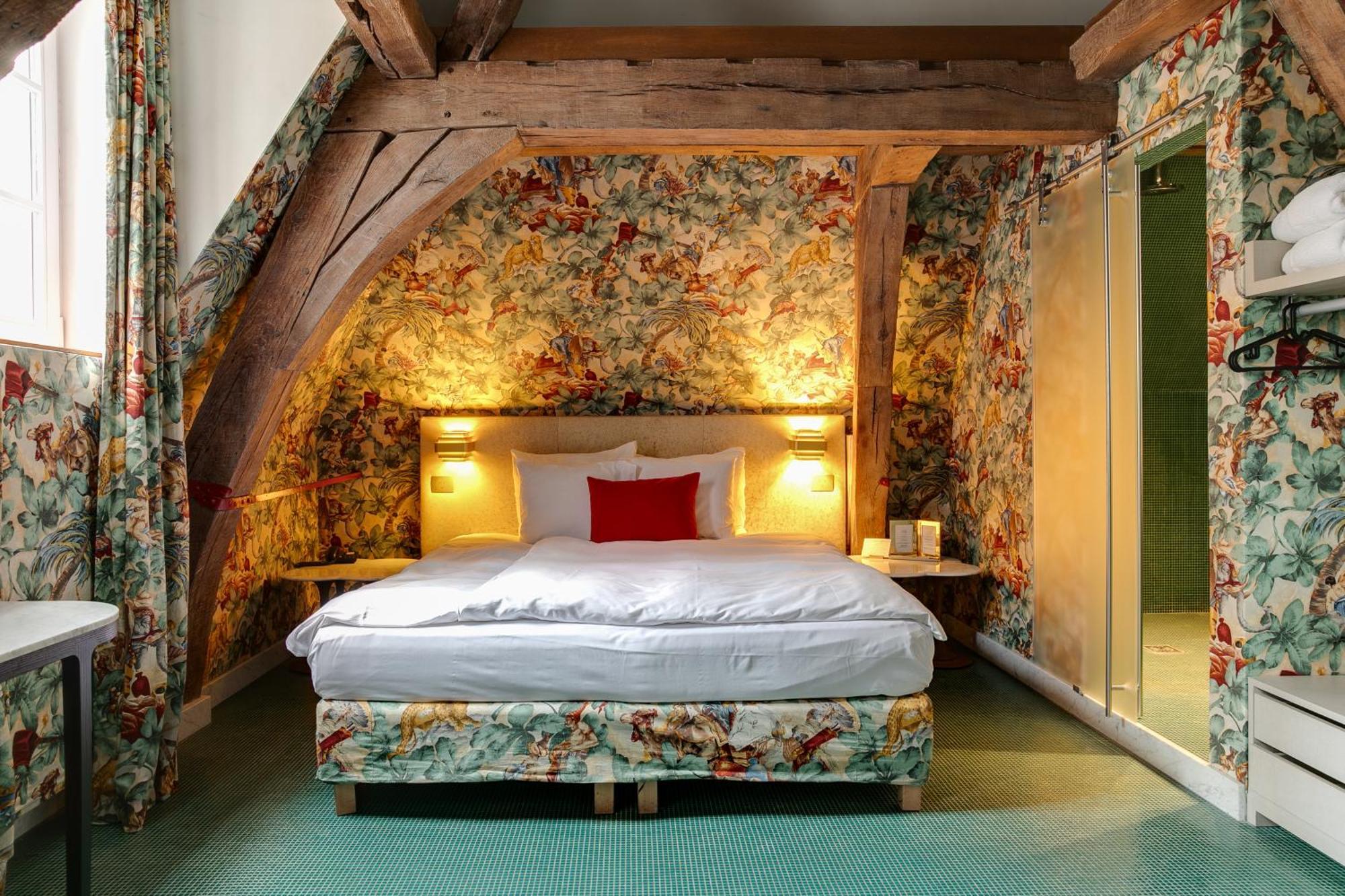Small Luxury Hotel De Witte Lelie Anvers Extérieur photo
