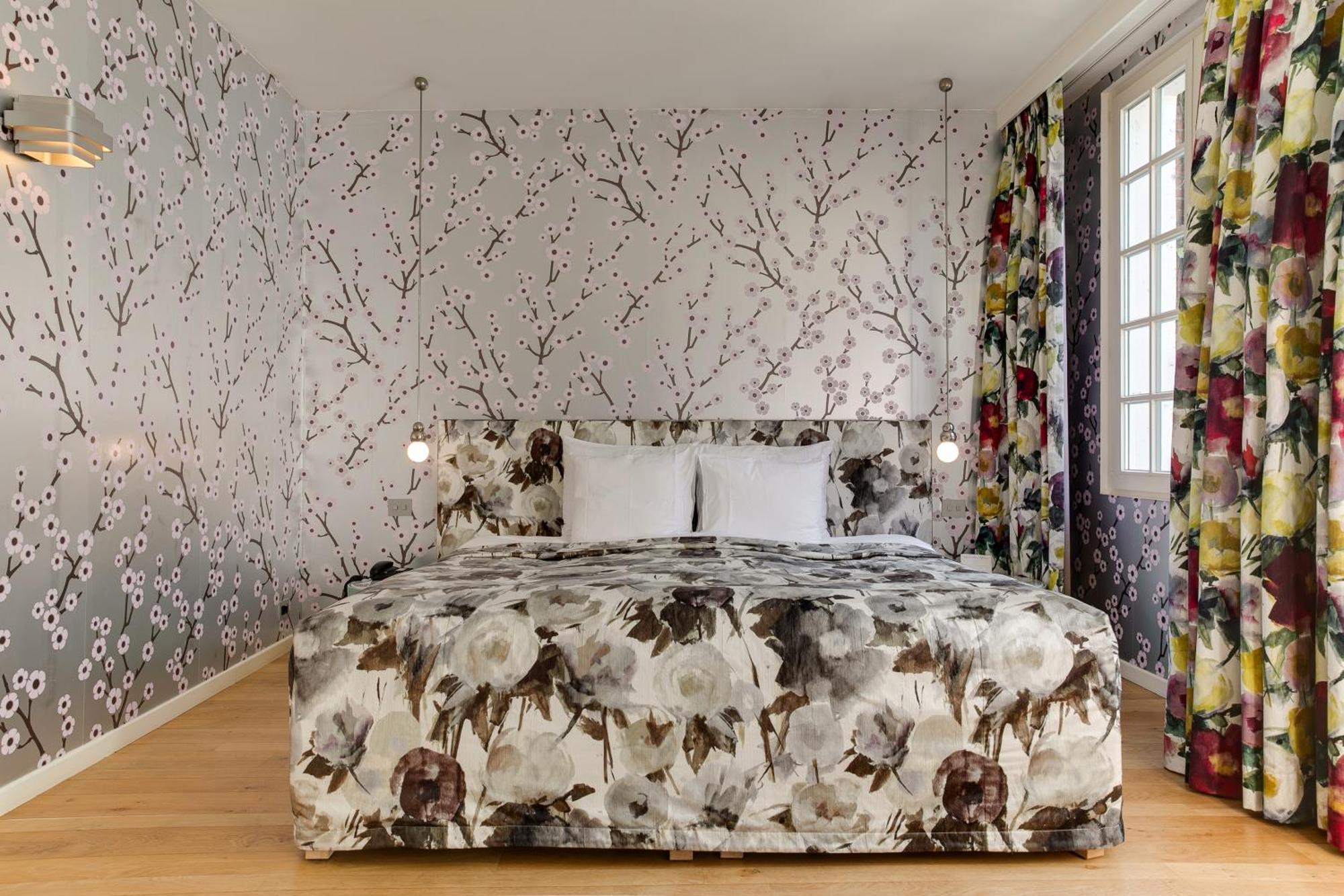 Small Luxury Hotel De Witte Lelie Anvers Extérieur photo