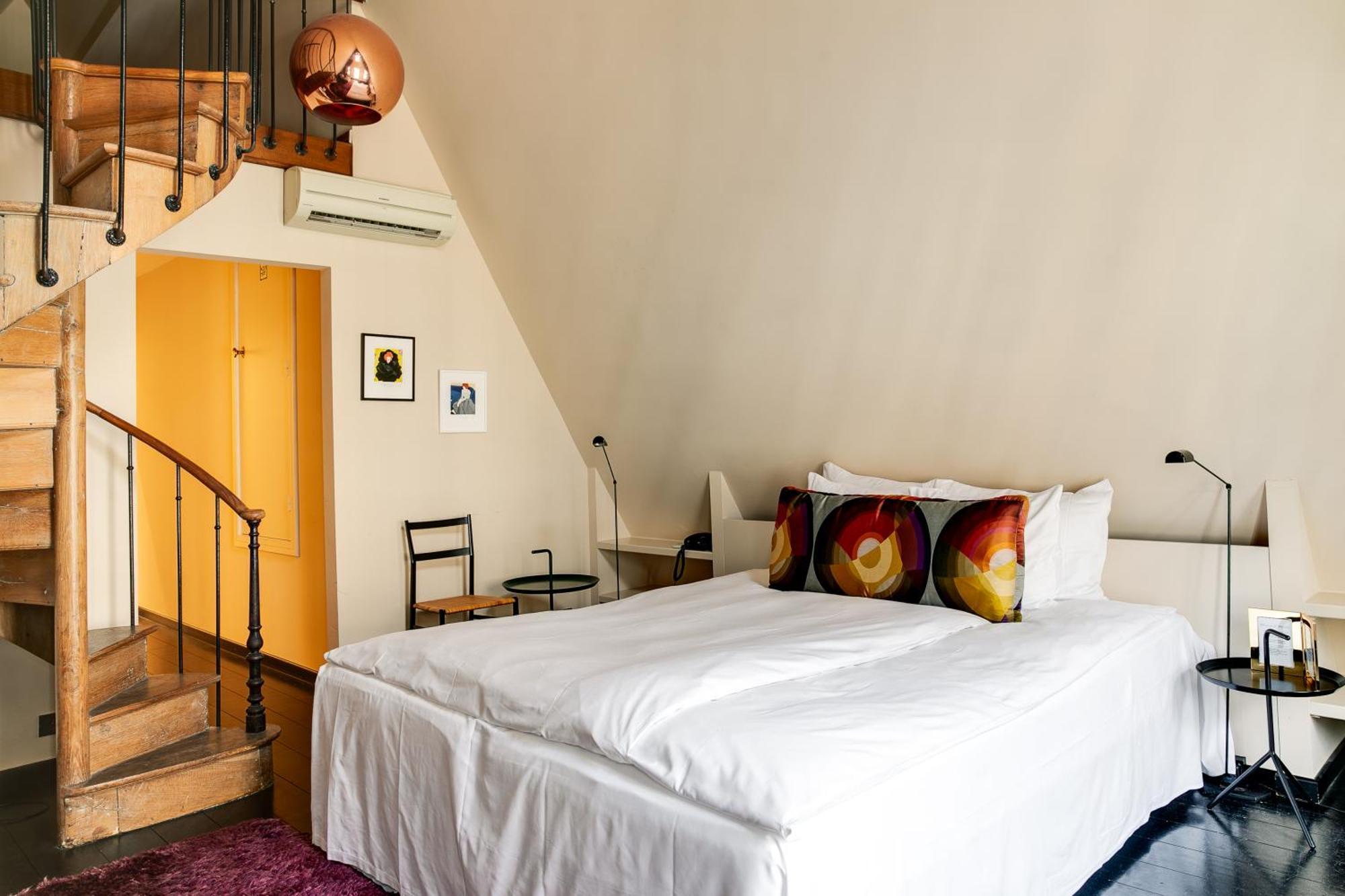 Small Luxury Hotel De Witte Lelie Anvers Extérieur photo
